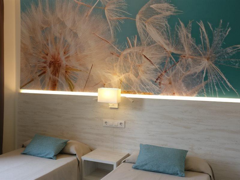 Aparthotel Las Mariposas Lloret de Mar Exterior photo